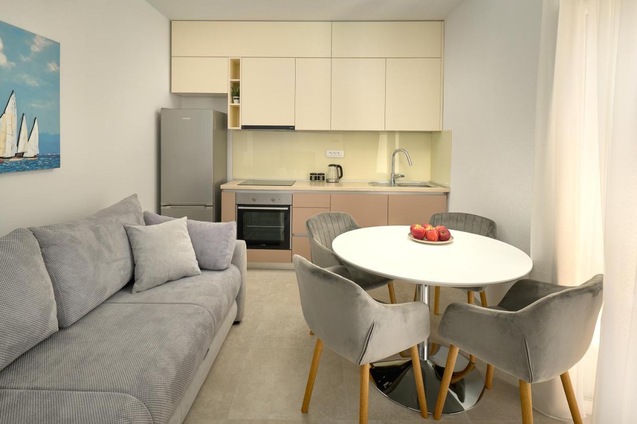 Zora Residence Kaštela Eksteriør billede